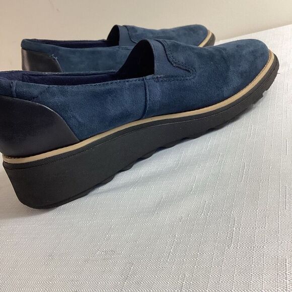 Clarks Women’s Navy Blue Suede Comfort Loafer Size 7.5 - Picture 5 of 13